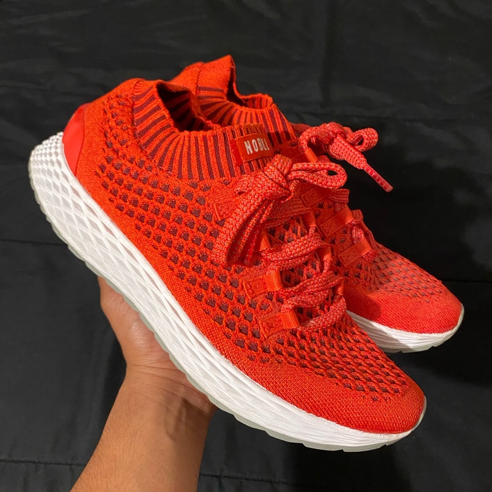 Nobull knit runner red sneaker size 9.5 men’s worn 1x amazing condition like new